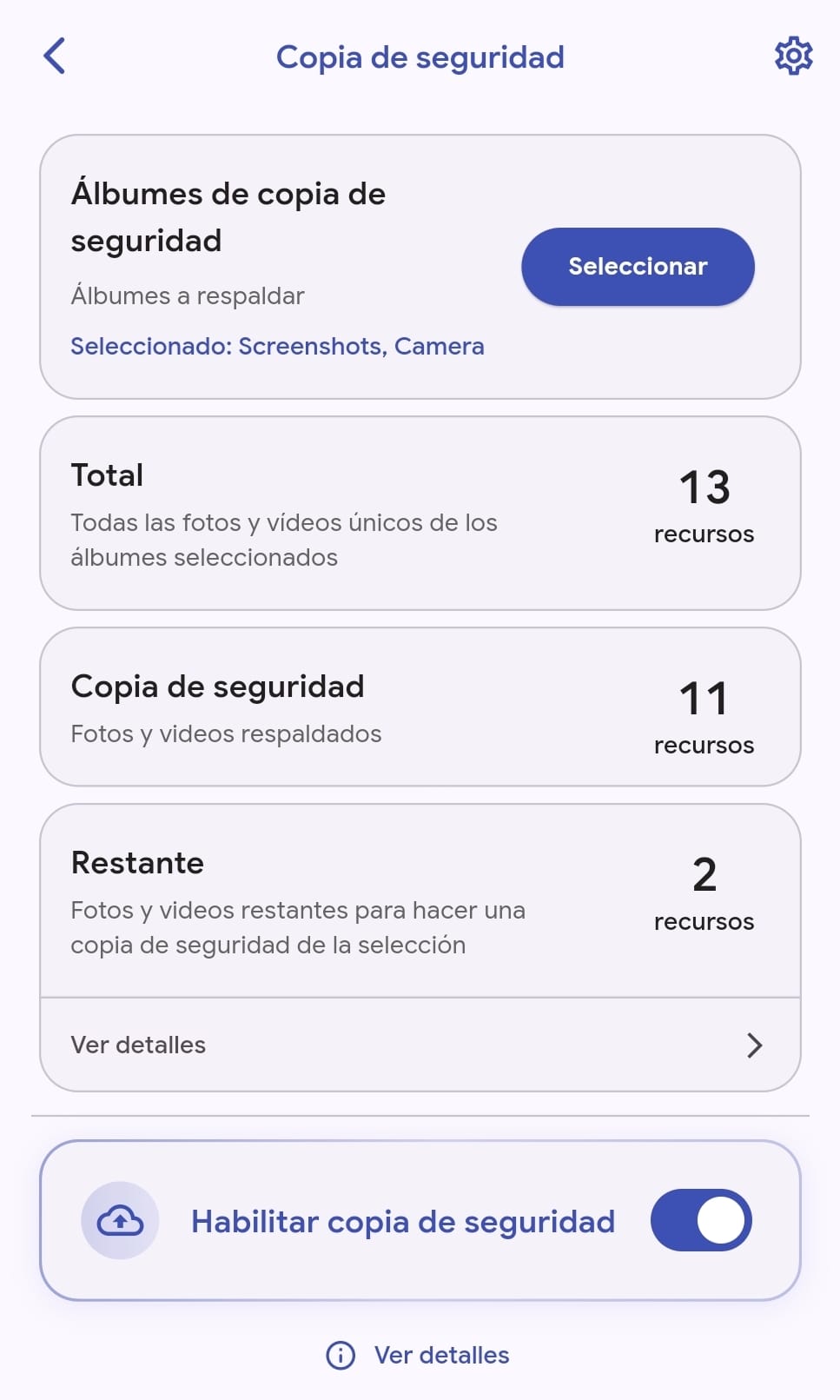 Pantalla indicando los archivos siendo copiados tras habilitar la copia de seguridad.
