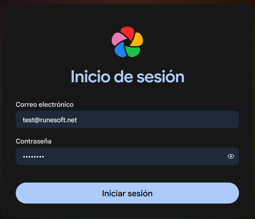 Página con el formulario de inicio de sesión de Immich.